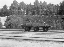 167496 Afbeelding van de (drie-assige) marmerwagen nr. NS 92316 (type MW) van de N.S. op het emplacement te Maarn.